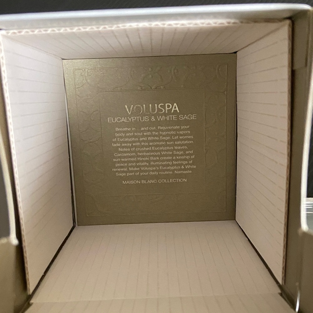 Voluspa Eucalyptus & White Sage Candle in White and Green - Picture 9 of 11